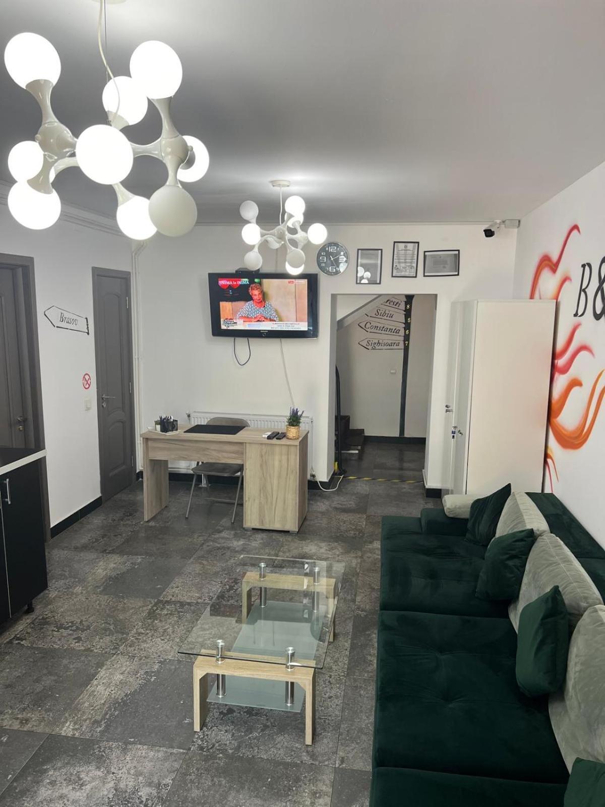 B&B Maria Бухарест Экстерьер фото